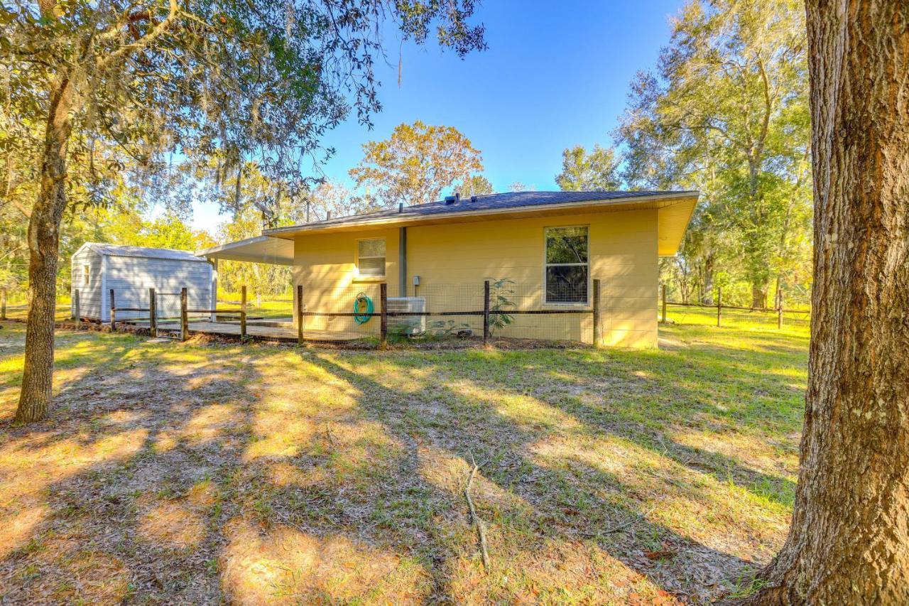 Williston Home With Yard 6 Mi To Devils Den Spring Exterior foto